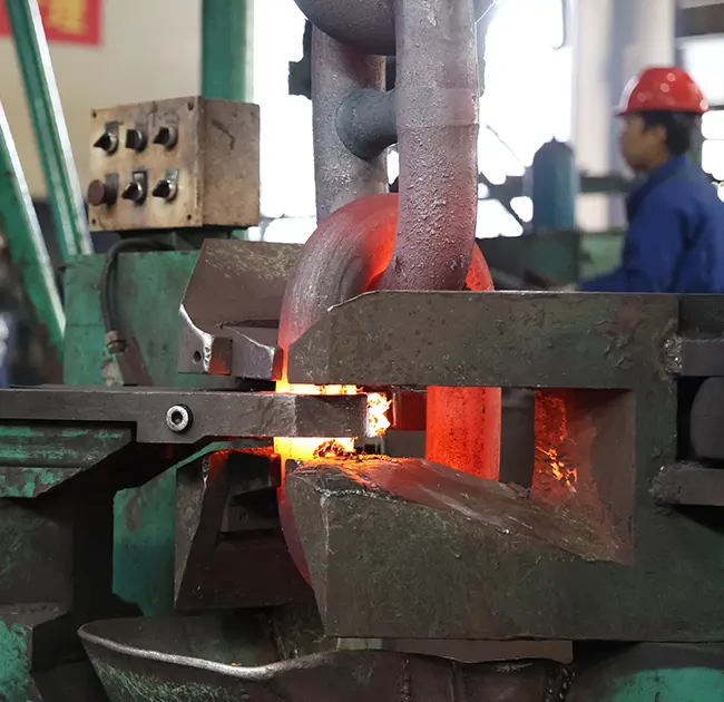 딥 블루 에너지의 발전을 보호하는 